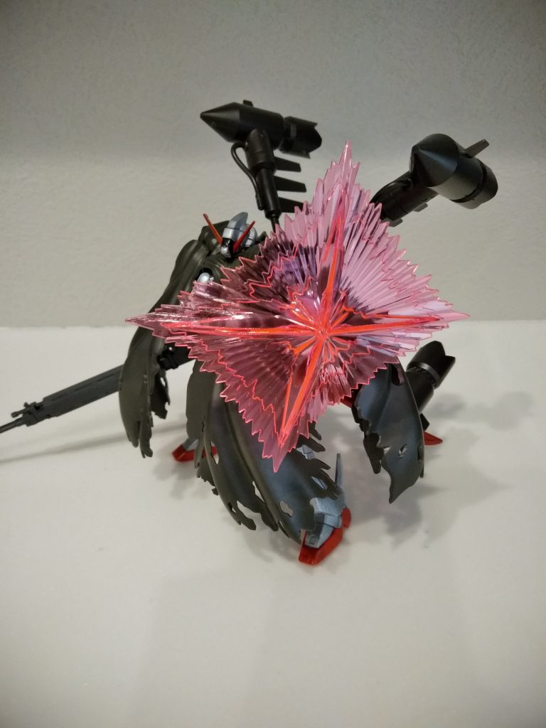 ブラインドマーカーのHGシールドパーツに
RGビームシールド付けれました!
RGのABCマントはほんとにかっこいいですね!!
オリジンシャアザクのライフルも似合います!!