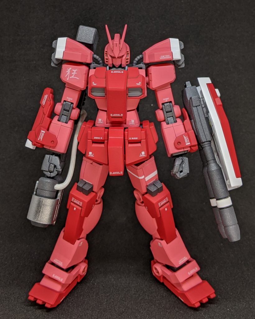 左腕のツインビームキャノンは3Dプリンタで製作