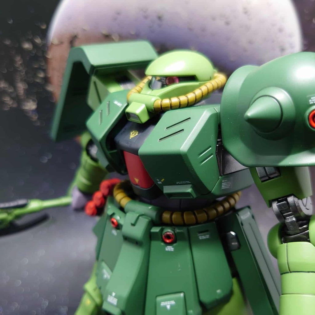 モノアイは動く