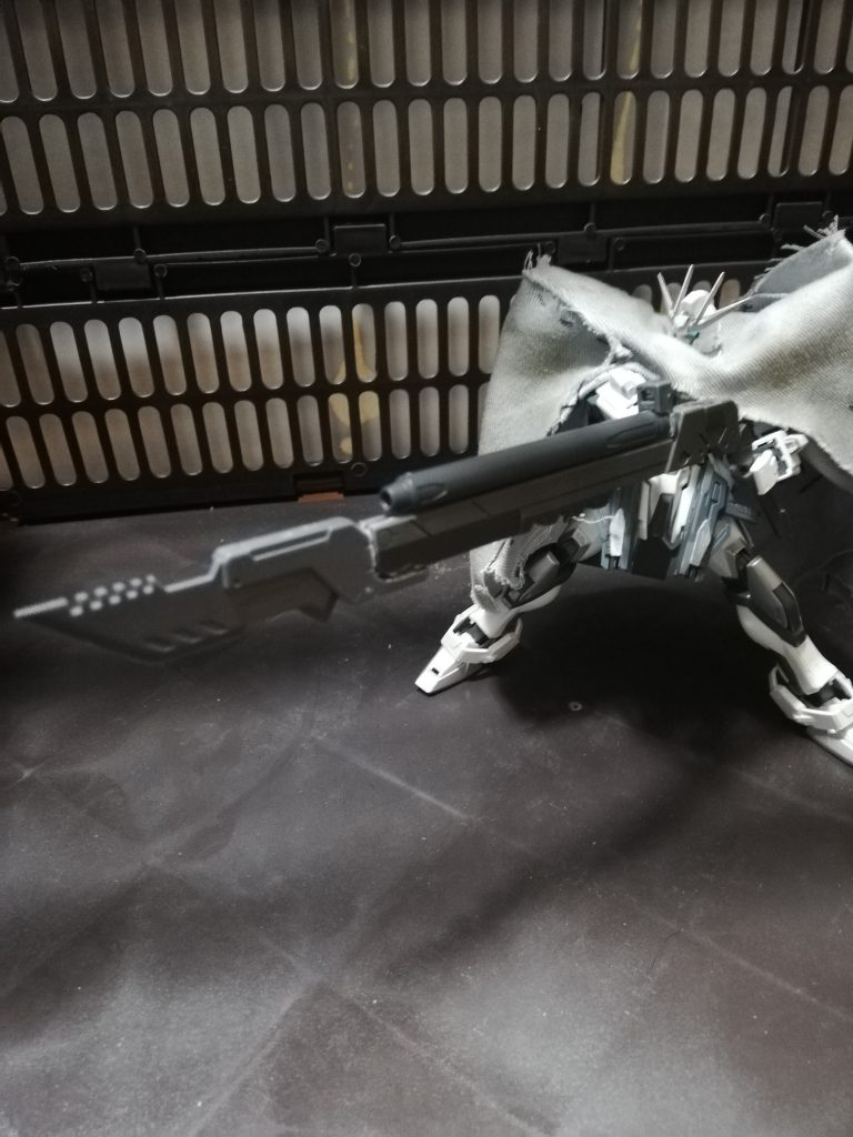 ちなみにライフルは散弾、スラッグ弾、AP弾、HE弾が使えるぞ!