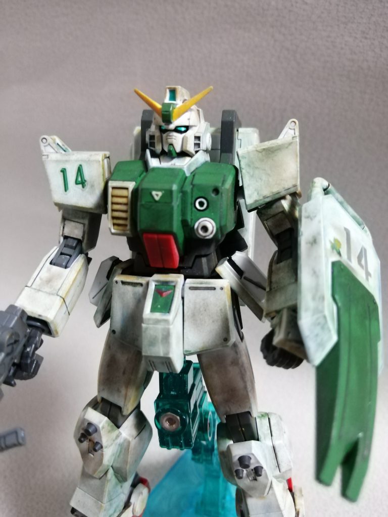 組んだだけでカッコいい。REVIVE陸ガンはいいキットですね。