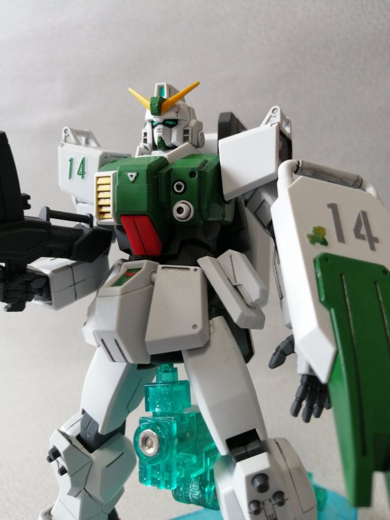 ウェザリング前。ネイルシールの厚みが分かるかと。