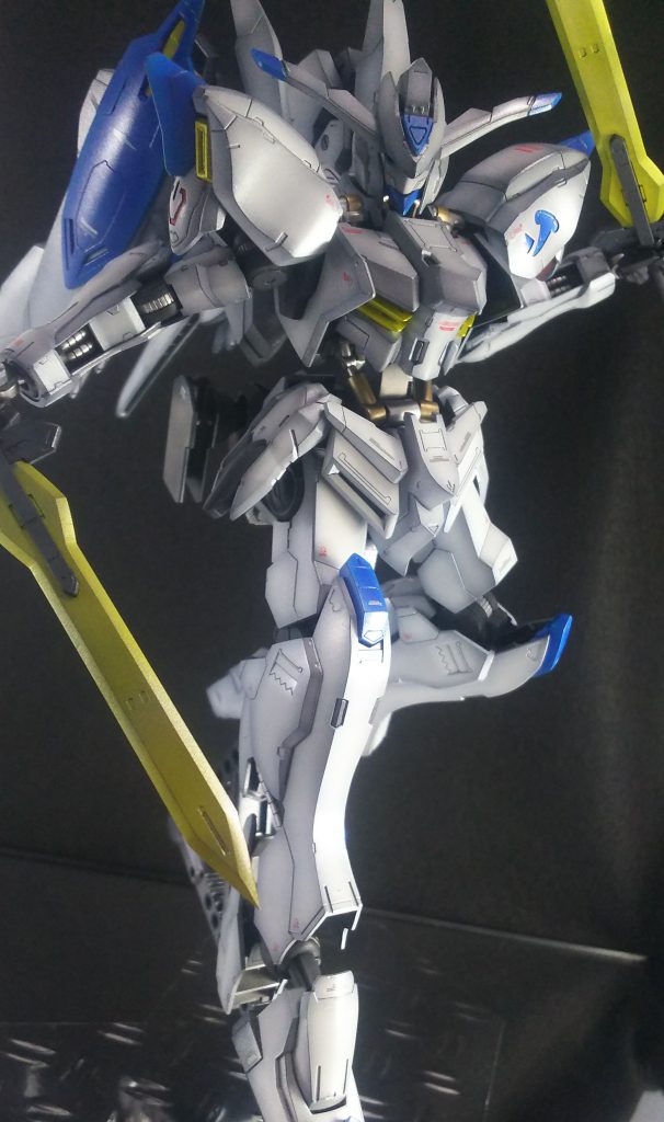 パッケージのポーズ