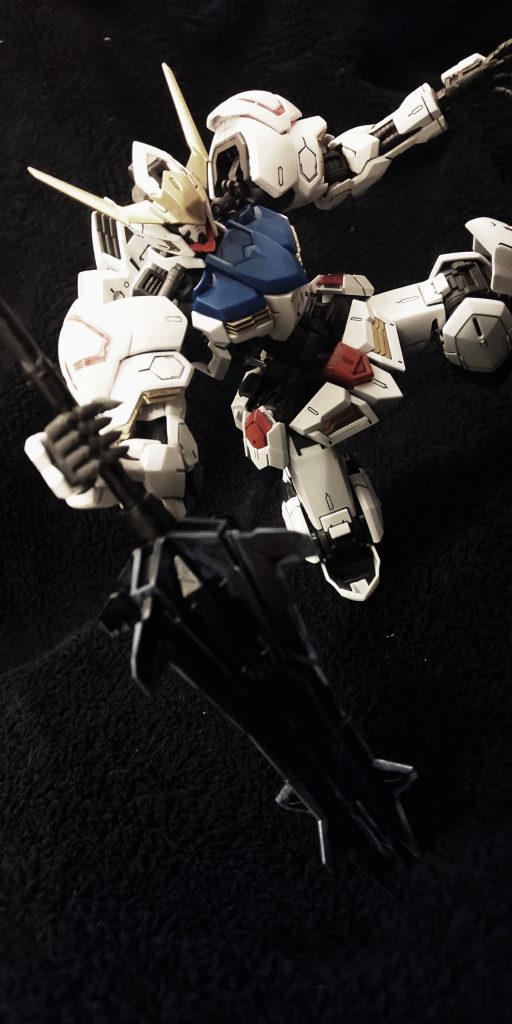 MGバルバトス–3枚目/制作者：@akaoni_plamo