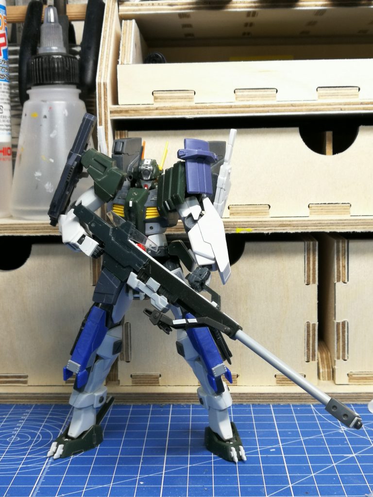 塗装前の姿です。