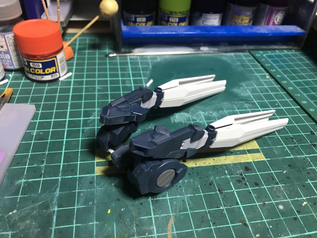 向きを変えてプラ棒で接続。
