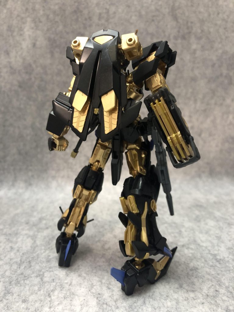 リア。

マガノイクタチはオミット。後述の為のハードポイントを設けています。