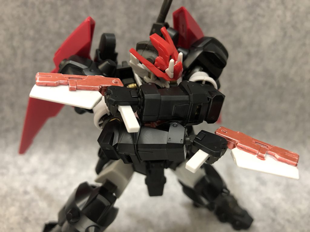 ビームピストル×2
ケルディムガンダムのもの。2丁装備しています。