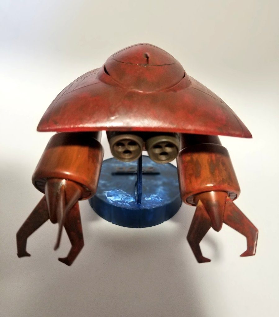 後ろから
バーニア口は穴開け直して裏からプラ板貼ってます