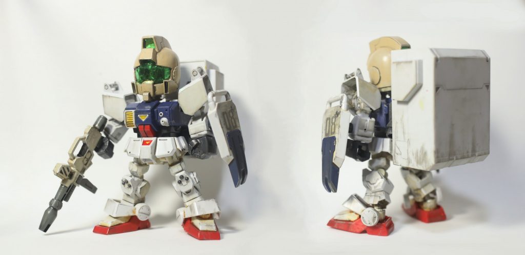 フロントビューとリアビュー。
CSフレームは足のみ使いました。
180mmキャノンを持たせることを考えると肘があったほうがいいんですが、他の機体に使いたかったので今回はこのままで。