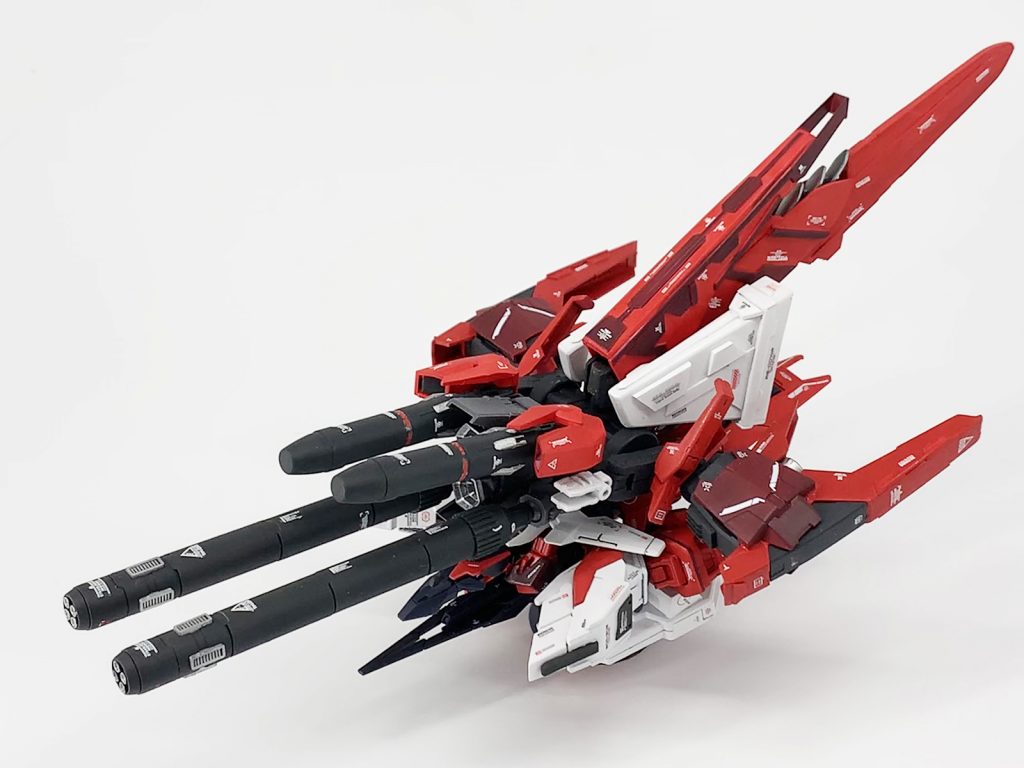 サポートメカにドッキングした際に、プロペラントタンクがガトリングに。