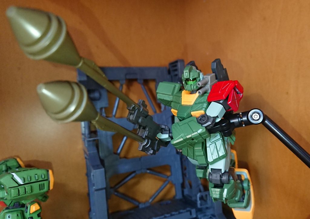 シュツルム・ロッド

余り物を組み合わせてみたらそれっぽくなったので採用。敵機に突っ込みます。