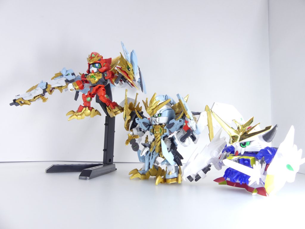 BB戦士のスペリオルランダーと並べて。今年最初のガンダムベースに行ってきたら欠品していました。さすがヴァルキの先祖。【次回予告】新年になりようやく購入。システムウェポンキット、003。