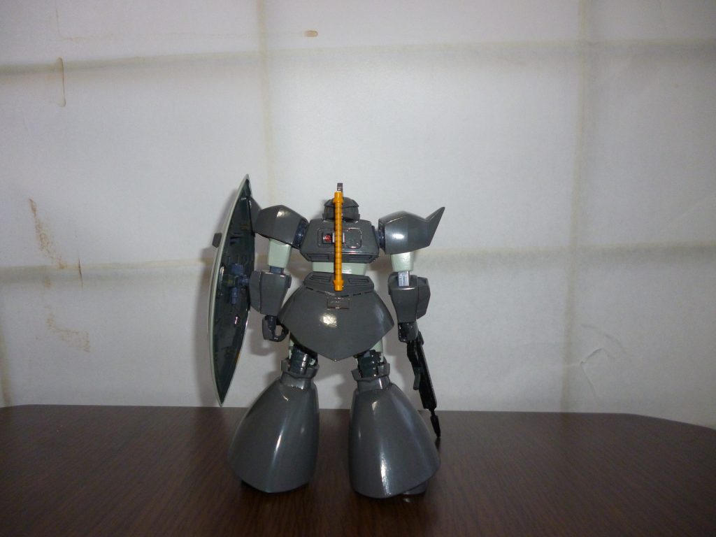 ノーマルタイプのリアビューです。
コレはコレでアリですね。