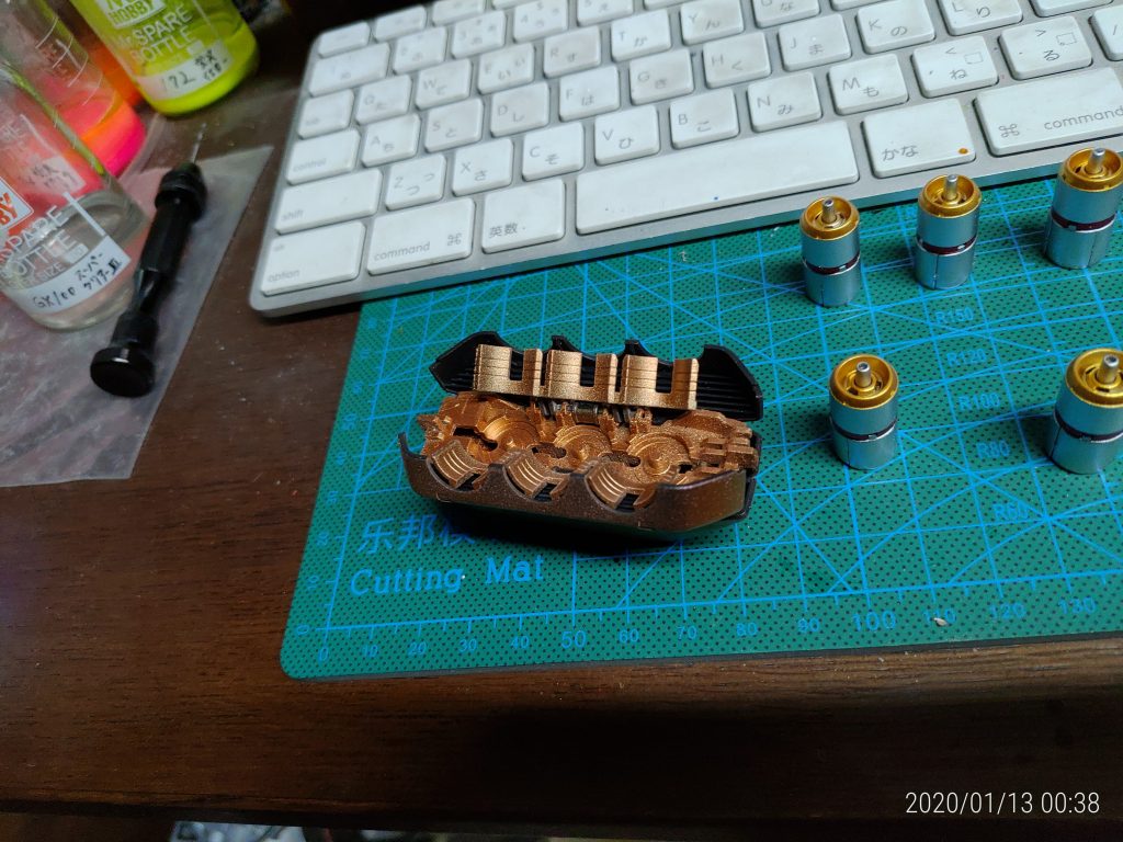 サザビー　Gold Edition–2枚目/制作者：taktak