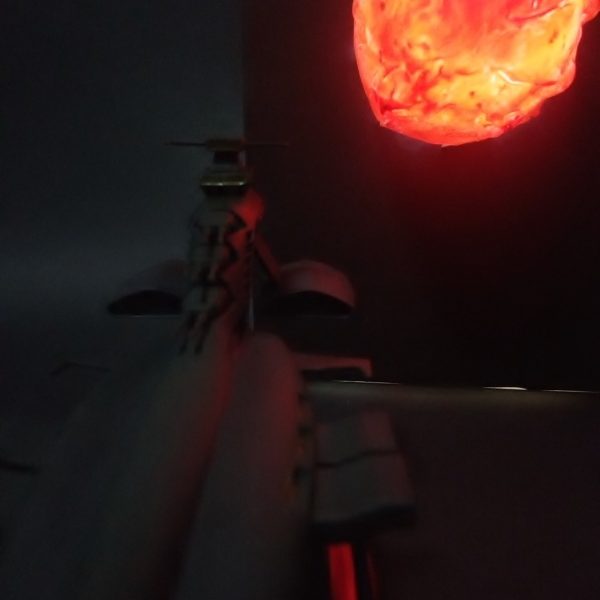 「ガンダムだぁ、あの白いやつだ・・・」