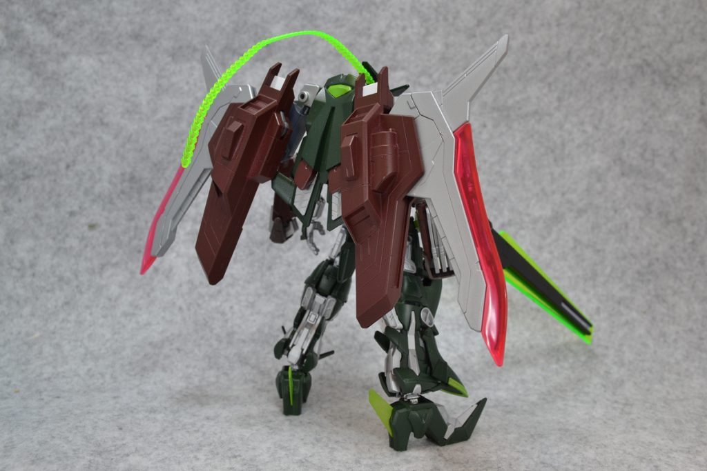 初期武装案リア
翼はライトニングZから。