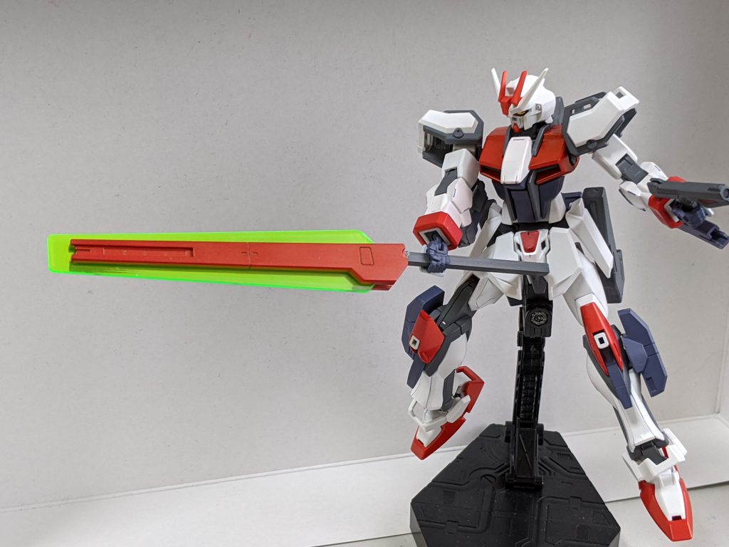 出力が高すぎて刀身が3分しかもたない設定。