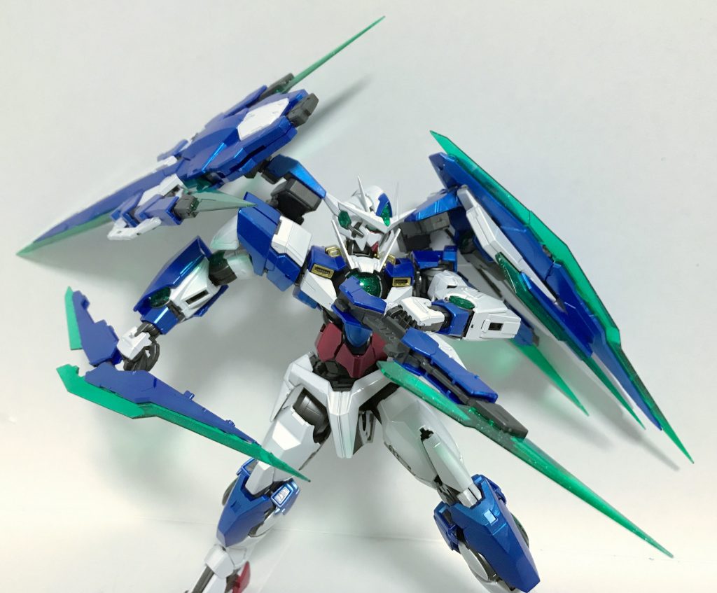 剣だらけ。
フルセイバーのセブンソード感非常に好きです。