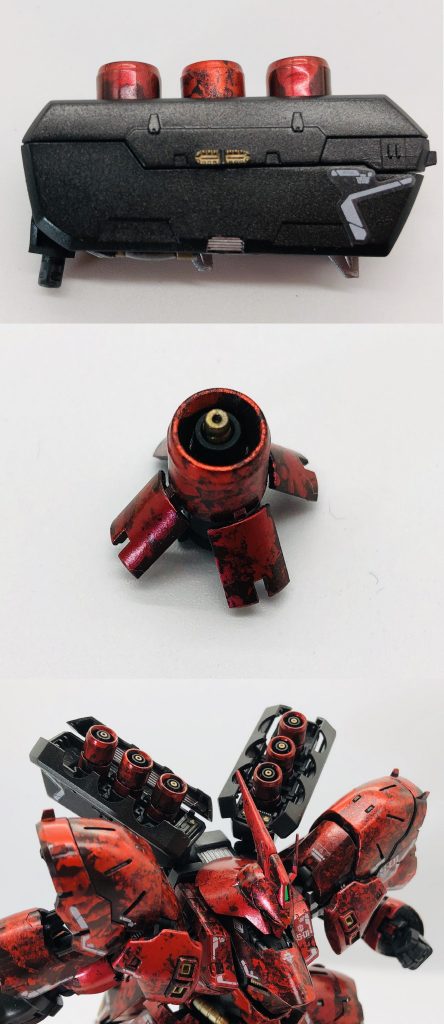 ファンネル部
開く部分が素組の段階で展開しにくいと思ったので、ビルダーズパーツのスラスターパーツを利用して指のひっかけを設置しました。グリスも塗ってあるのでより開けやすくなってます。

ファンネル用のエフェクトパーツの製作は今回見送りました。