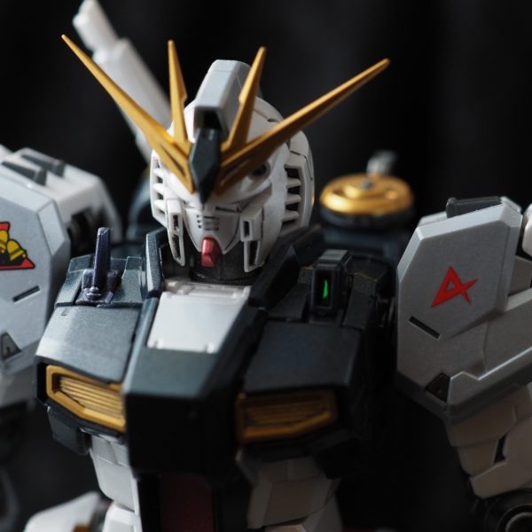 RG νガンダム（実戦装備後）