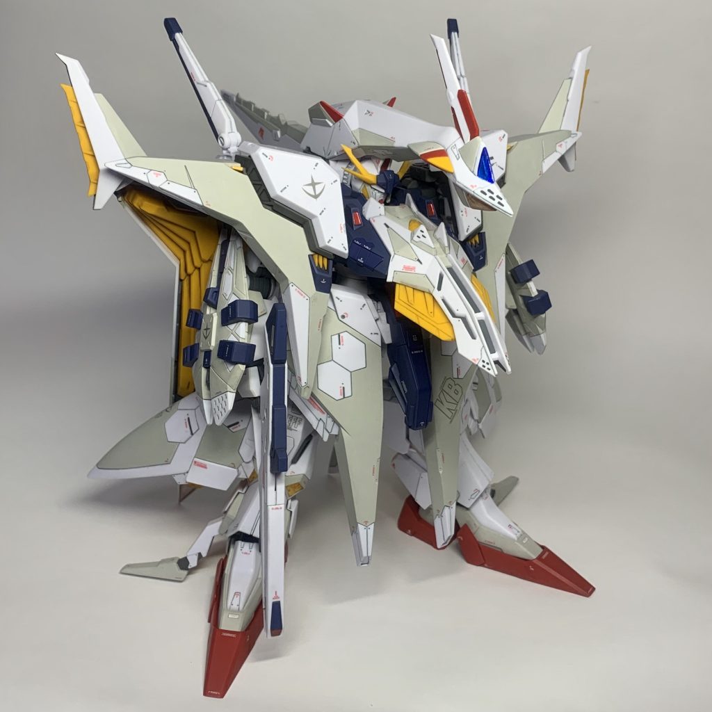 このデザインと大きさをキット化したバンダイ様にはホントに感謝です。