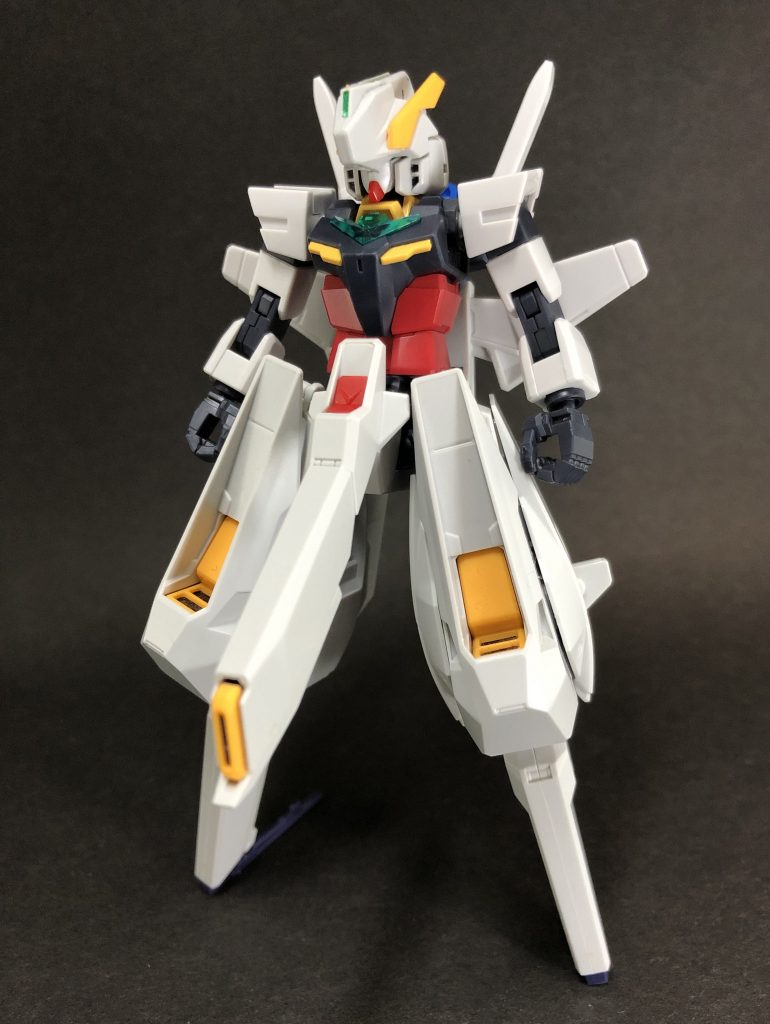 という事で、コアコン参加用にサクッとビルドしたガンプラです。
塗装もなし!大規模な工作もなし!
とにかく簡単に再現できるのが売りです。
(AOZキットの宿命で、細々としたパーツが多いので必要キット数は実はそこそこあるのですが……)