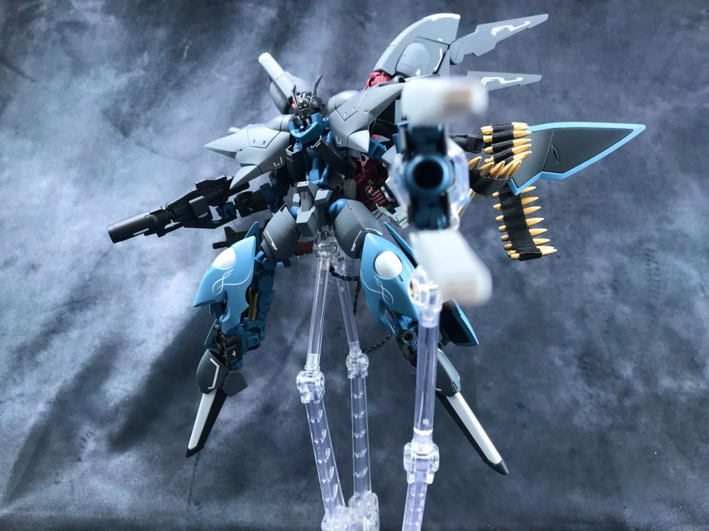 モチーフは意外や意外でもなんでもない風神。ジャパニーズ（略）

スーパーな大砲以外にも、オート機動や腕いっぱいあるから銃いっぱい撃てるとか、そういう嬉しい特典も付いてきたりします。

次は制作工程を少しだけ。