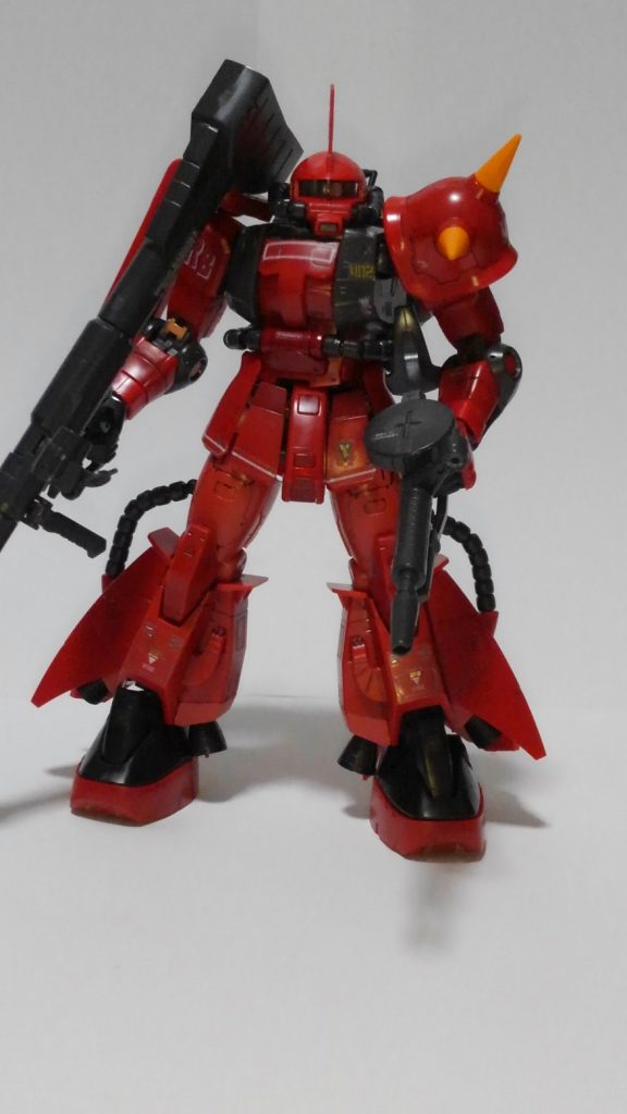 以前にRG ガンダムMk-Ⅱをご紹介しましたが、こちらが先に作ったRGで
人生初のRGでございます。
「パチ組だけで映える」という評価を聞き、今回もパチ組＋墨入れでございます。

ちょうどコミック「ジョニーライデンの帰還」を一気読みしたこともあって
ネットで見かけて天啓とばかりに手を出しました。