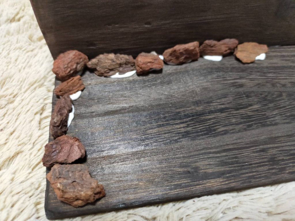 誰か拾ってあげてー–2枚目/制作者：さくたかな