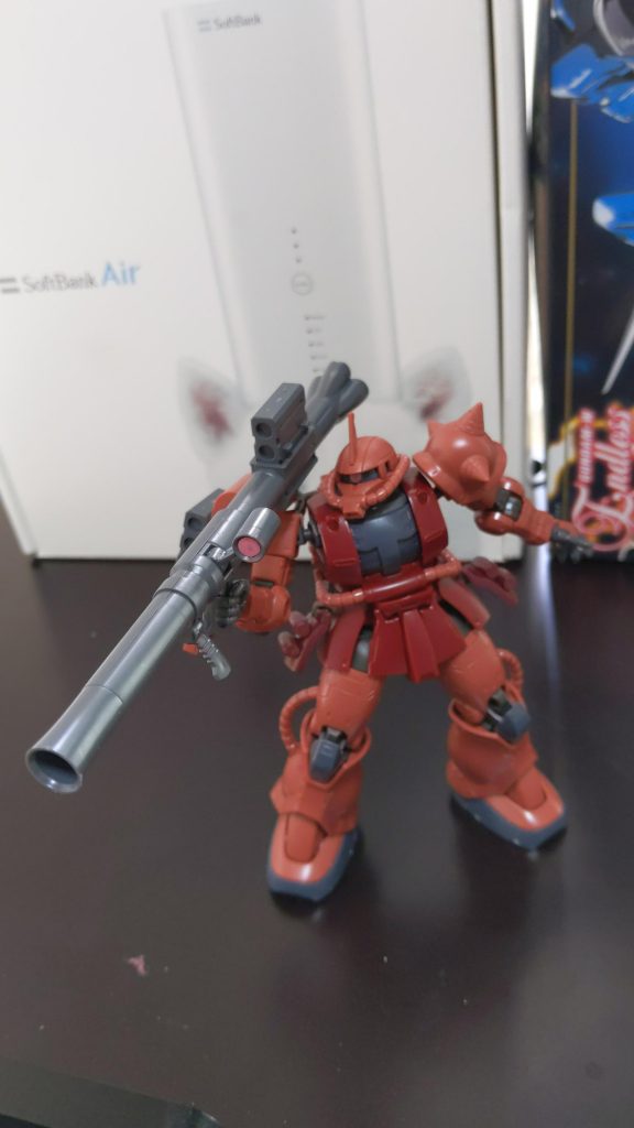 ザクバズーカ
ライフルが弾切れになったら使います。