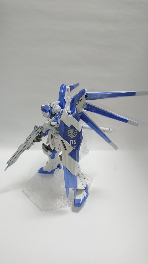 ハイニューガンダム–3枚目/制作者：simon