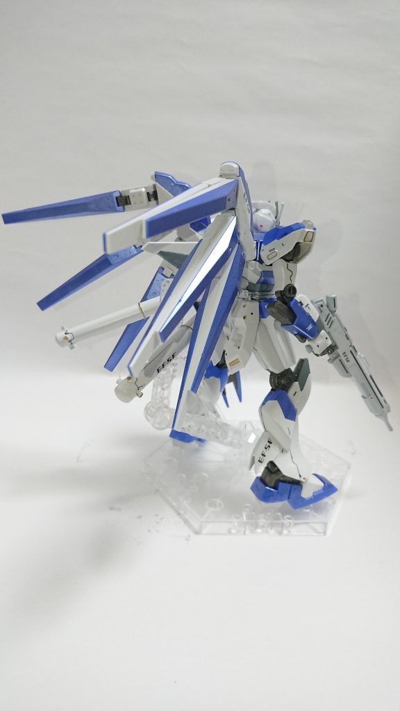 ハイニューガンダム–4枚目/制作者：simon