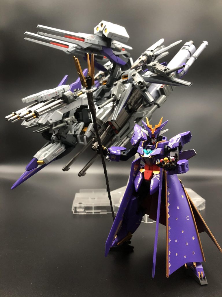 - - 拙い内容のストーリーはここまでです - -
コアガンダムだけのつもりが、突然ぶっ放したくなり戦艦を作ることにしました。