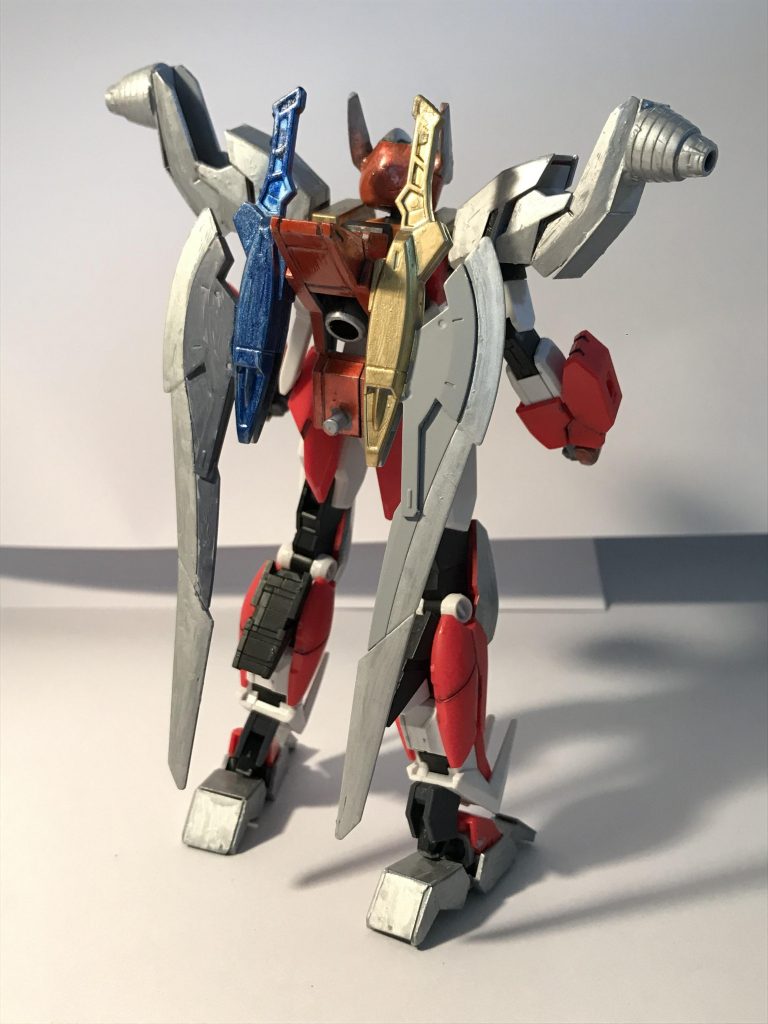 マーズフォーガンダムのウェポンセットの剣を剣狼と流星風に色を塗りました。
本当はツインブレードにしたかったのですが、やり方がわからず、、、何かジョイントのような物を作れれば良かったのですが。