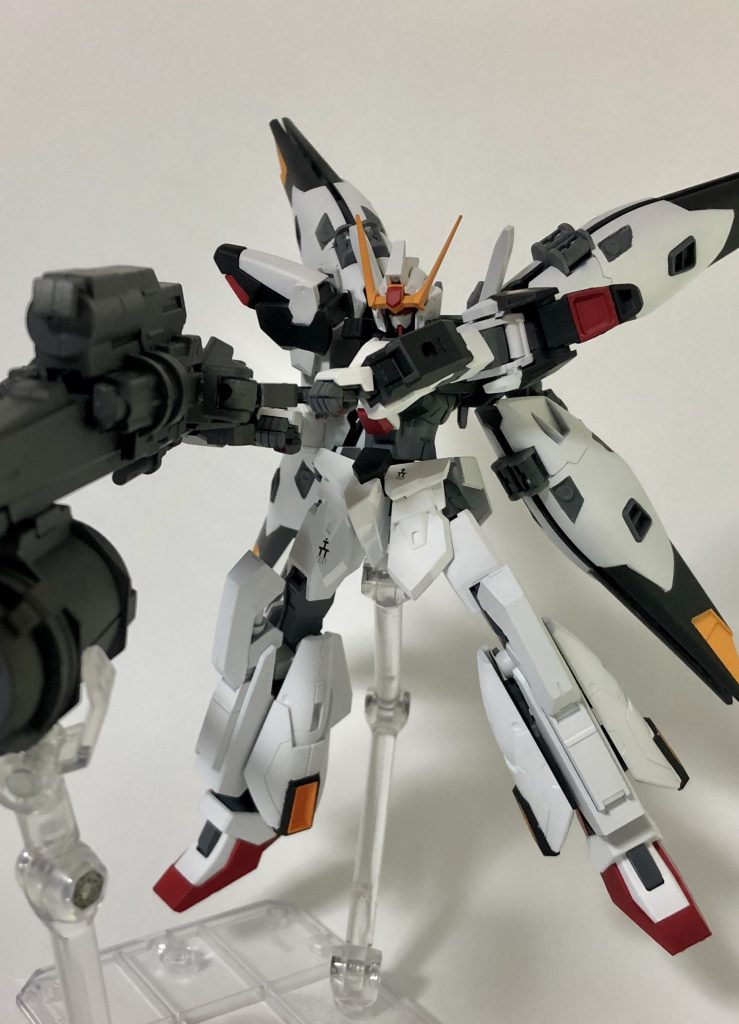 最後になりますので裏話なんかを。
このコアガンダムをシスクードにしよう、というアイデアは敵コアガンダムが発表された時に思いつきました。単眼ガンダムが出るんだったらだったら本家のモノアイコアガンダムを作ってやろう、という謎の張り合いです笑
時間が足りなかったため自分にできることを全てやった、という訳ではないのですが期間内に完成させることが出来てよかったです。


ここまで見ていただきありがとうございました！