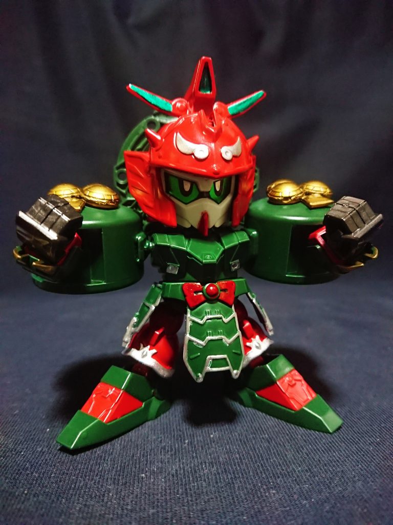 劉伶は七賢の一人で、手押し車に乗り鋤(シャベル)を持った男を連れ「自分が死んだらそこに埋めてくれ」と言っていたそうです。
そして素っ裸で酒浸りの生活をしていたそうですが、奇行で知られる七賢の中でも群を抜いての奇行は考えあってのことかもしれません。