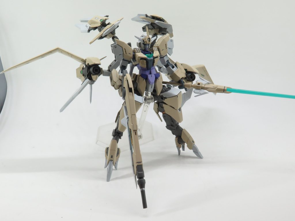 他にはジョイントをジャンクパーツを再使用など気のままに少しディテールアップもあった.