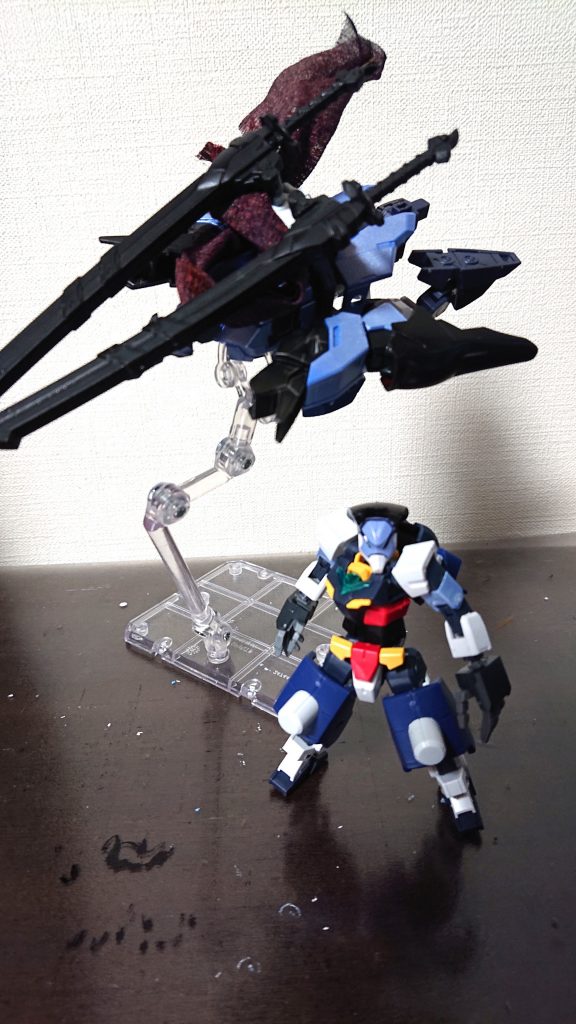 コア百錬君とプルーテッドアーマーのツーショット。アーマーはクワガタムシをイメージしてます!