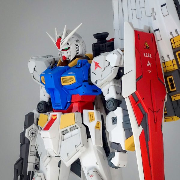 RG νガンダム ファーストカラーVer.