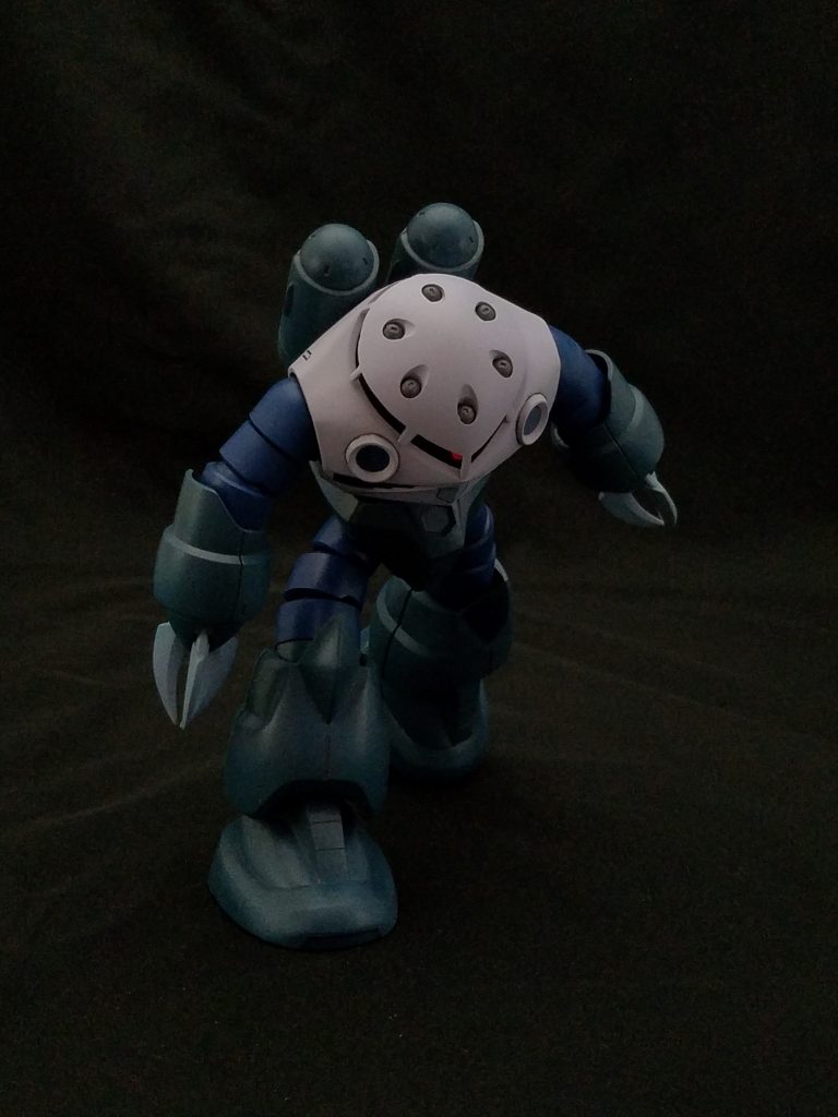 頭部ミサイル。
実は、ミサイル発射後の空になった状態も再現しようとしましたが、面ど……
いえ、諸事情で断念しました。