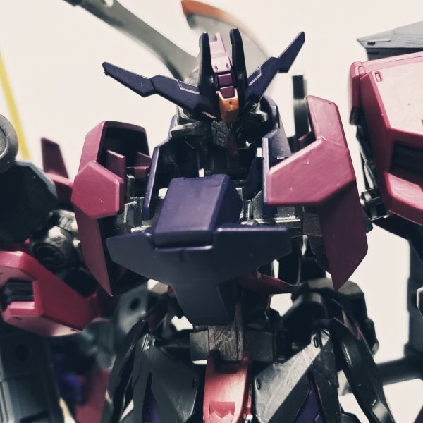 スーロンガンダム