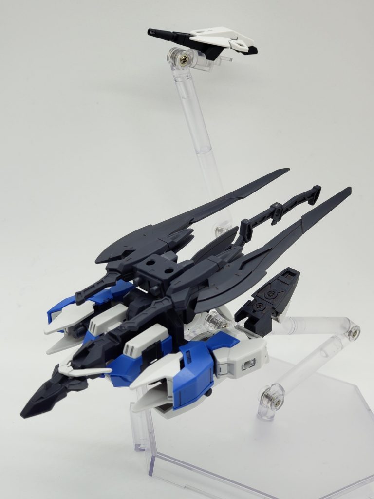 右手パーツ余ってしまうので個別に飛んで貰うことにしました