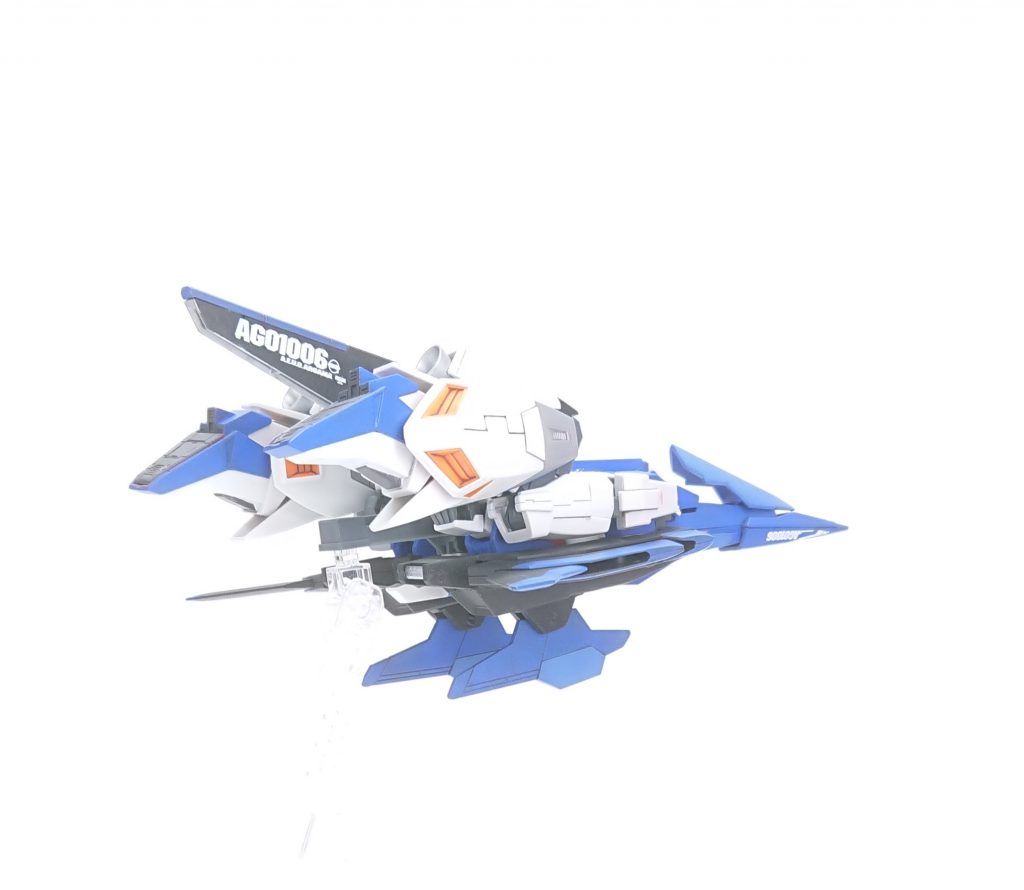 後ろからです
ライトニングΖの羽は向きを変えてます