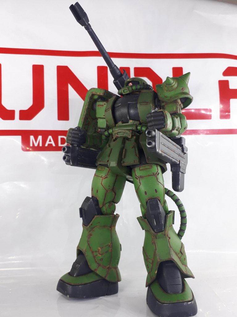 ファレホで塗って、汚してます。　ディテールにも少々手を加えました。詳細は後ほど。　後方支援機ということで汚しすぎない‼️　というのがなかなか難しかったです。