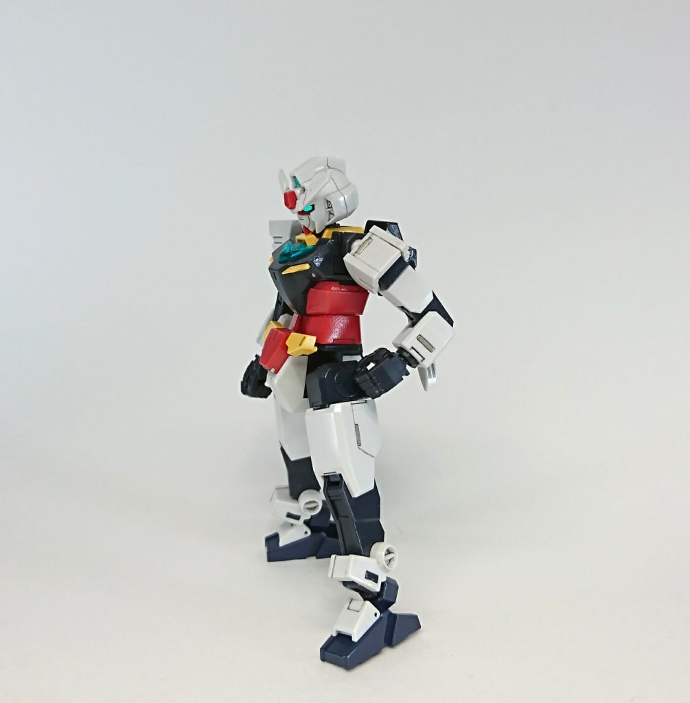 肩、前腕、腰前、お尻、腿横にアーマー追加用のネオジム磁石(角)を仕込んでいます。