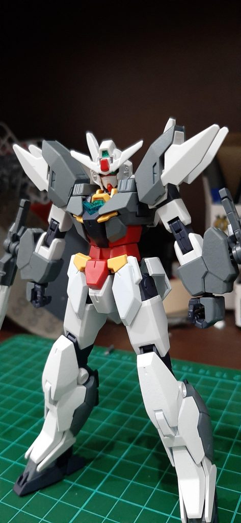 Earthtree Gundam Cloudy Armor–3枚目/制作者：a3hobbies