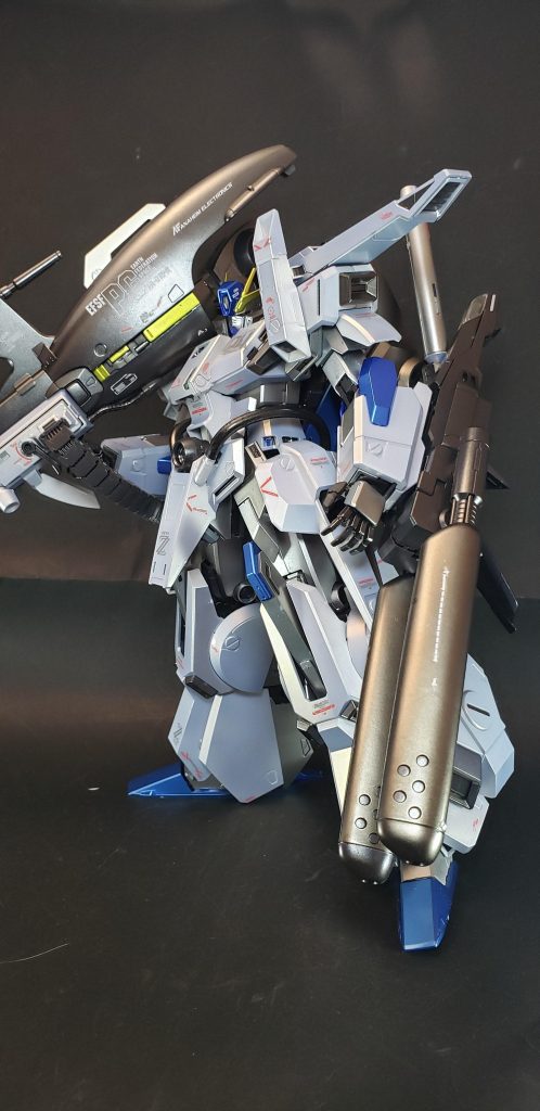 MG FAZZ Ver.ka–3枚目/制作者：鈴木　克海