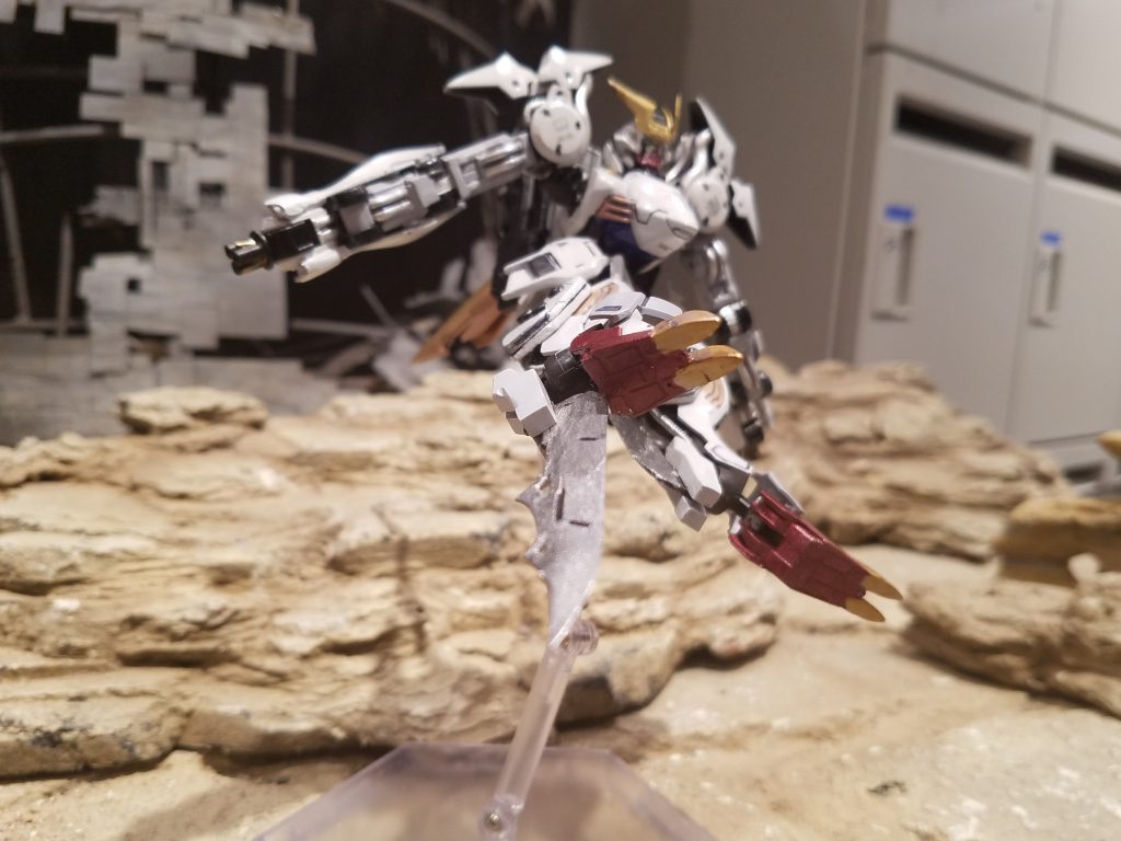 ハンターブレード使用時※ライダーキック的な