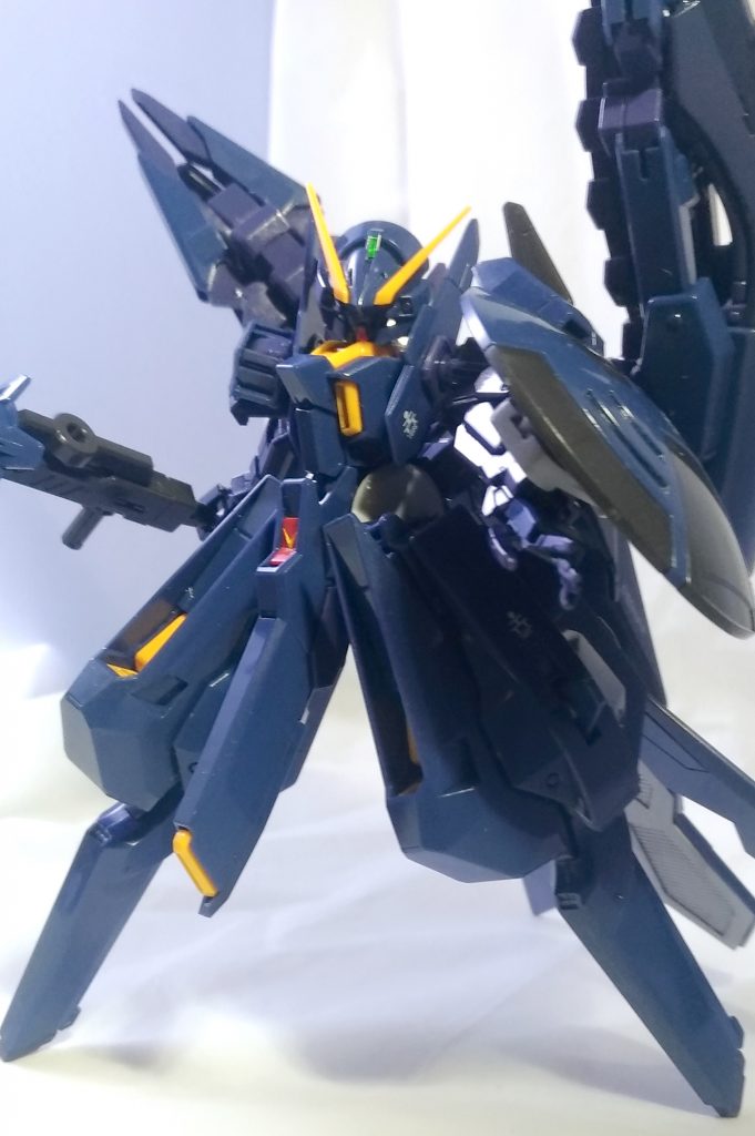 ヘイズルⅡちょっと人外な構造してて面白いですねー。組み立てて面白かったです。